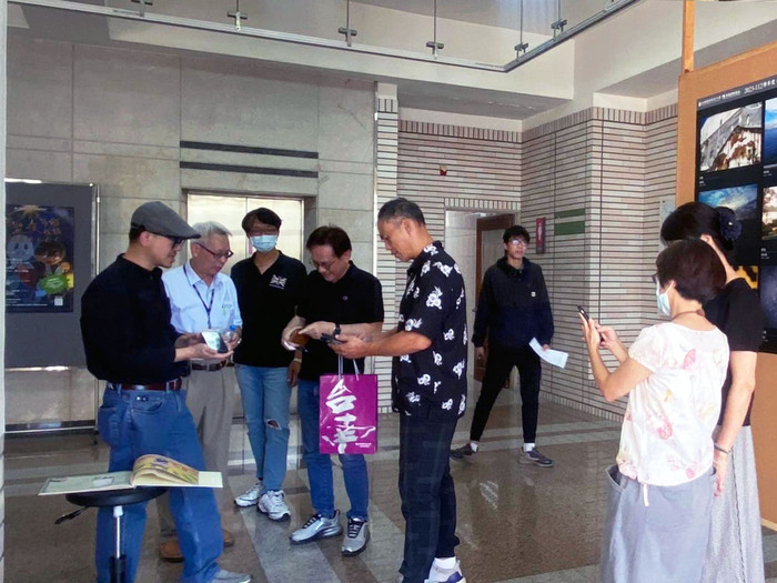斗六家商廣告設計科師長蒞臨參訪圖片